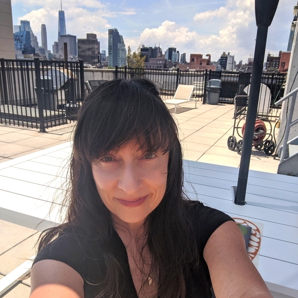 Meet your Posher, Meg - Picture 1 of 1